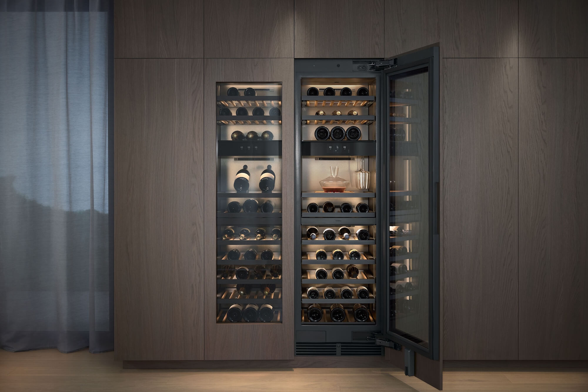 Gaggenau-Serie-Expressive-Weinkuehlschrank-nah