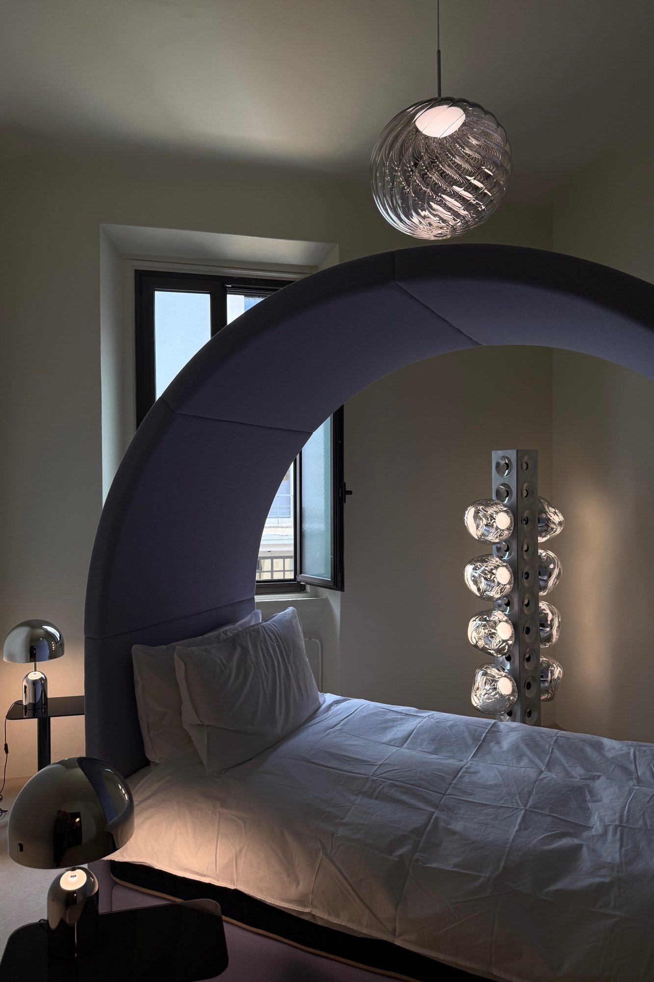 tom-dixon-mua-mua-hotel-schlafzimmer-mailand-2026
